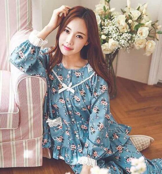 عکس بلوز شلوار چسبیده دخترانه
