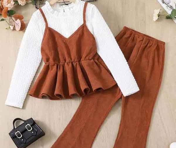 عکس بلوز شلوار چسبیده دخترانه