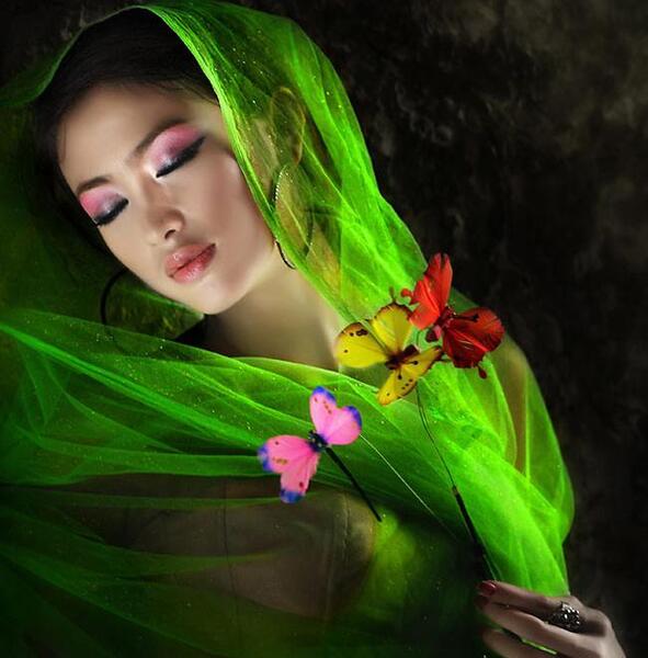 عکس زن زیبا نقاشی