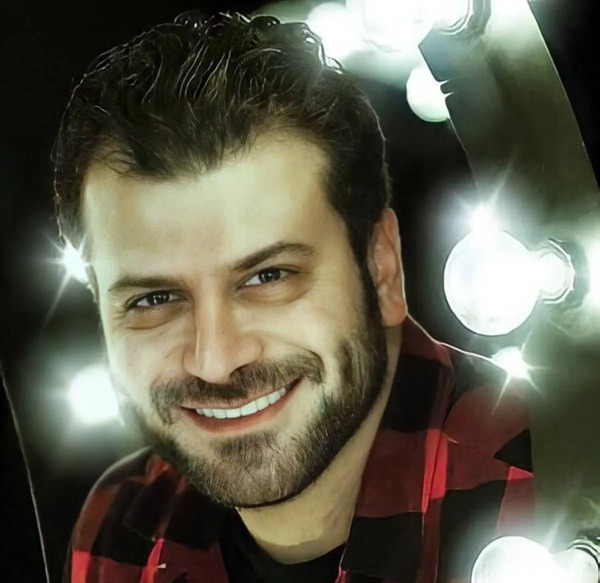 عکس روزبه حصاری اینستا