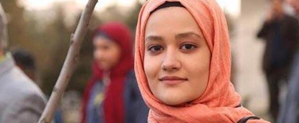 عکس بی حجاب حنانه احدی