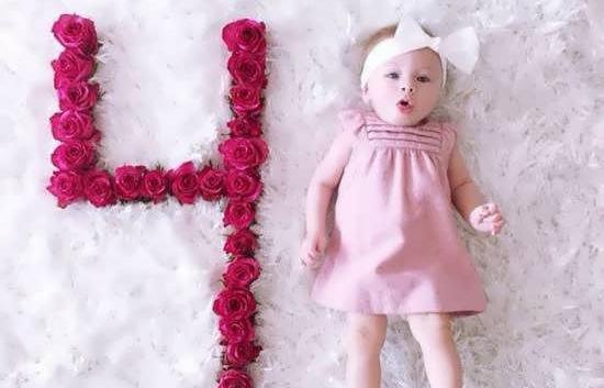 ایده عکس چهار ماهگی نوزاد