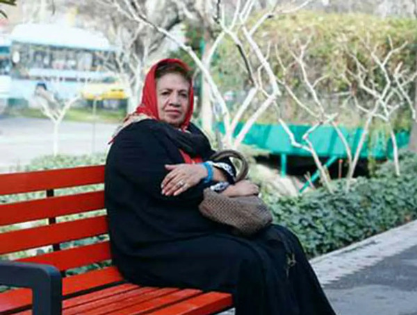عکس خانوادگی گیتی معینی