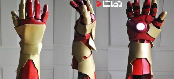 عکس دستکش مرد آهنی
