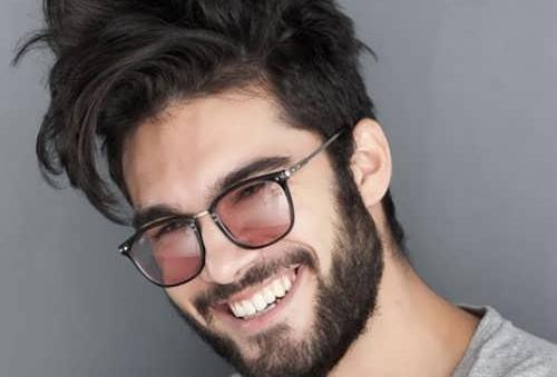 عکس پسری که ته ریش دارد