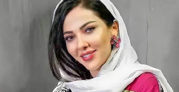 عکس لیلا اوتادی با حجاب