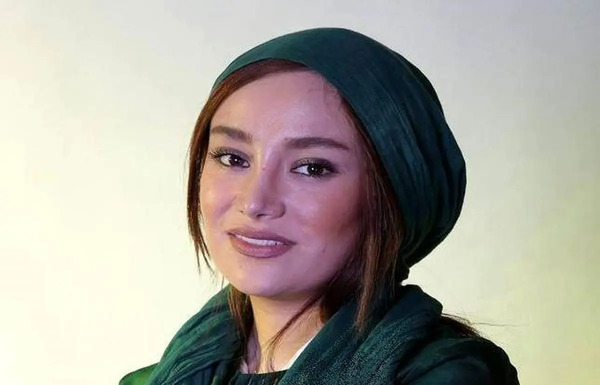 عکس سردار آزمون با بهاره افشاری