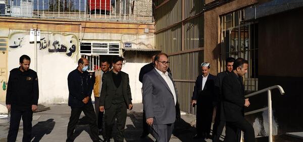 عکس زندان نقده