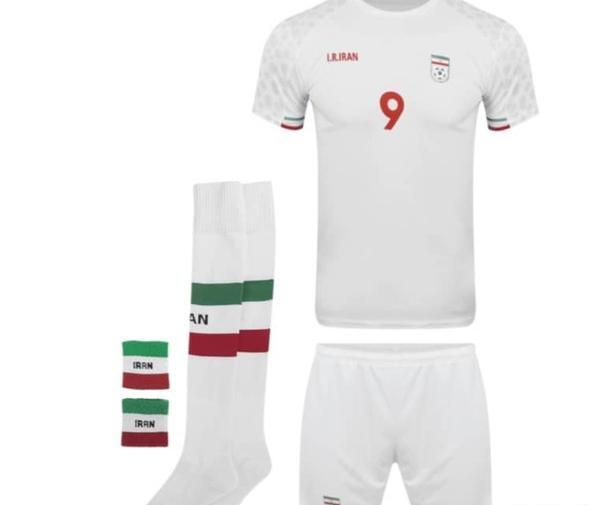 عکس لباس سفید پسرانه
