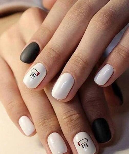 عکس مدل ژلیش ناخن طبیعی کوتاه