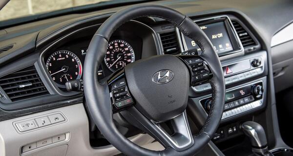 عکس ماشین hyundai sonatahybrid