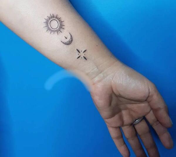 عکس تاتو فانتزی روی دست