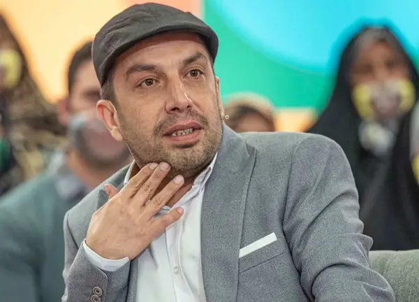 عکس عباس جمشیدی فر با همسرش