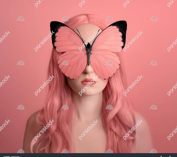 عکس پروانه صورتی