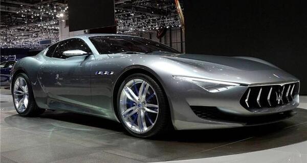 عکس ماشین maserati granturismo