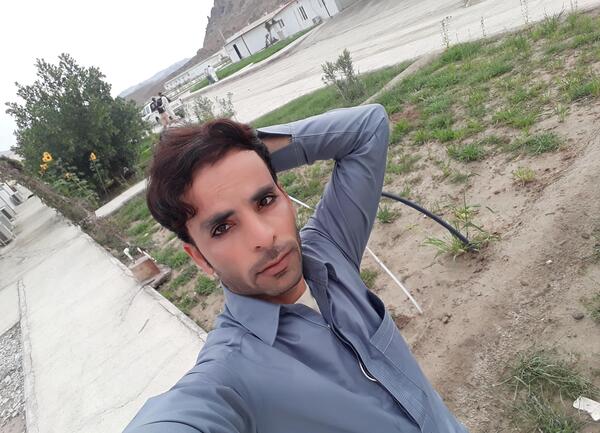 عکس داداش گلم عیدت مبارک