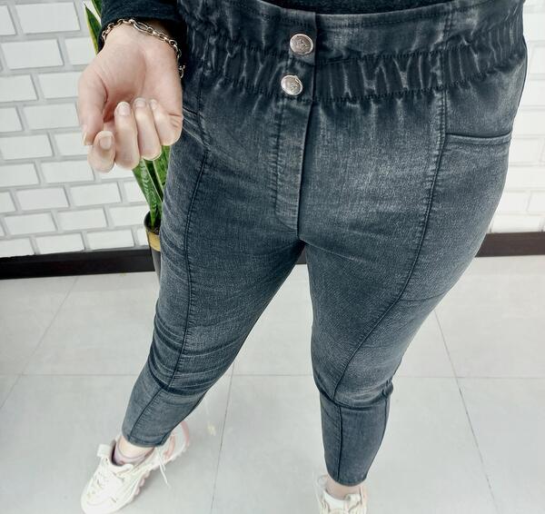عکس شلوار جین رنگی