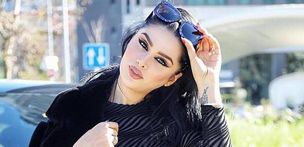 عکس چشم های دنیا جهانبخت