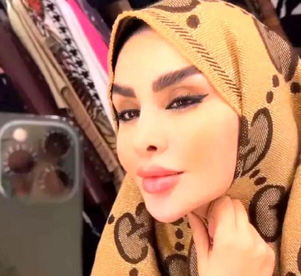 عکس چشم های دنیا جهانبخت