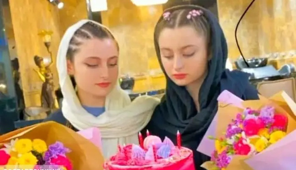 عکس سارا و نیکا رحمان رحیم
