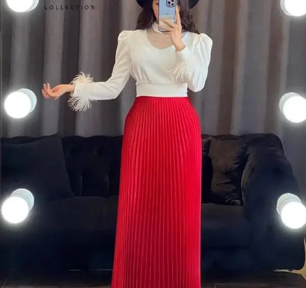 عکس دامن قرمز
