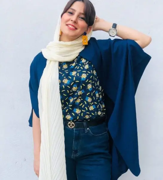عکس مانتو اسپرت رنگ سرمه ای