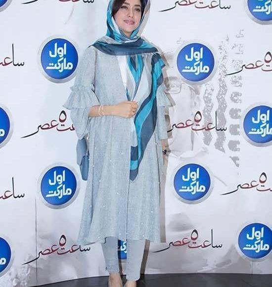 عکس بهاره کیان افشار با لباس آبی