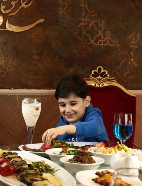 عکس رستوران غذاخوری