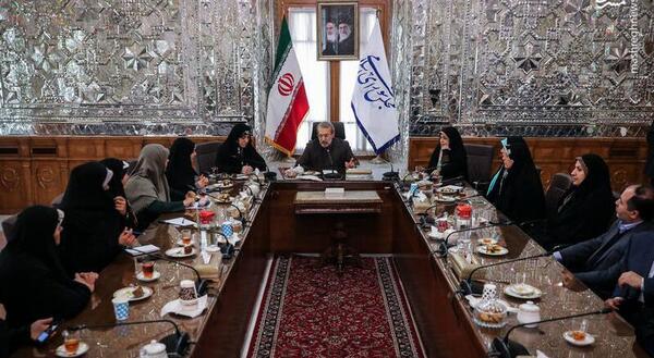 عکس لاریجانی نماینده مجلس