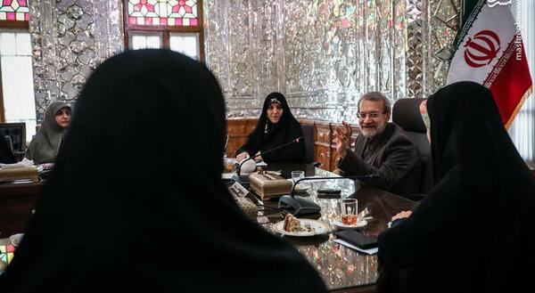 عکس لاریجانی نماینده مجلس