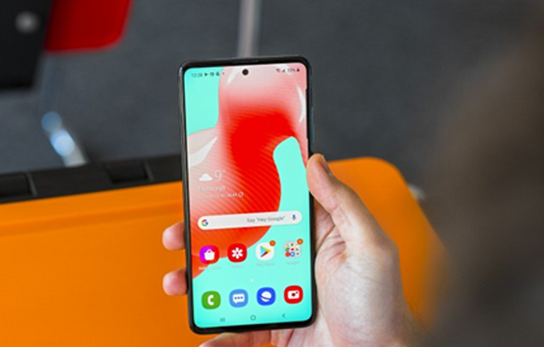 عکس گوشی a32 مقایسه با a51