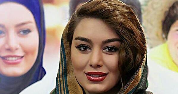 عکس سحر قریشی با حجاب