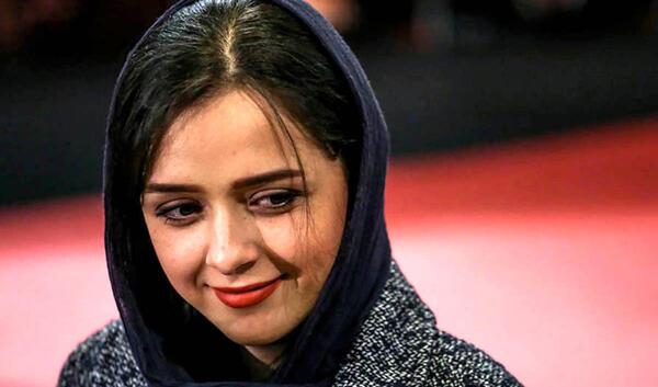 عکس ترانه علیدوستی در خارج