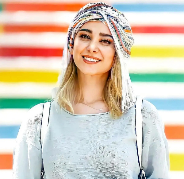 عکس الناز حبیبی خوشگل