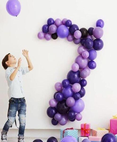 ژست عکس تولد دختر بچه