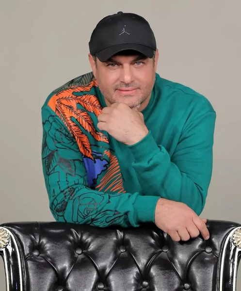 عکس صورت سام درخشانی