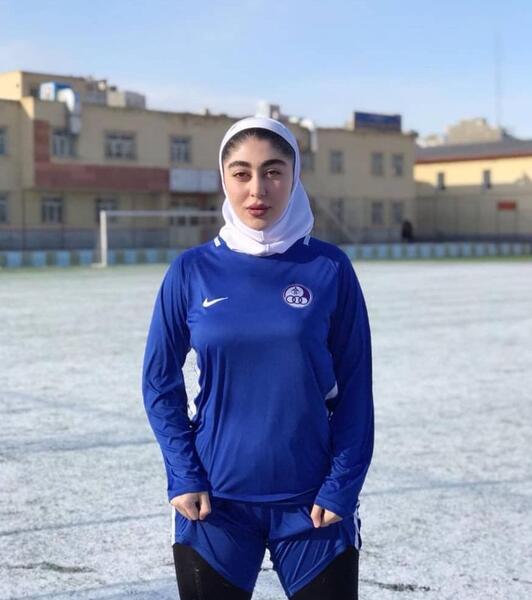 عکس دوست دختر کنعانی زادگان در اتوبوس تیم ملی