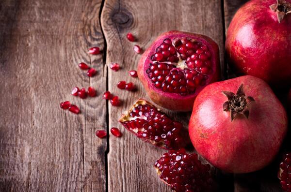 عکس دخترانه برای پروفایل شب یلدا