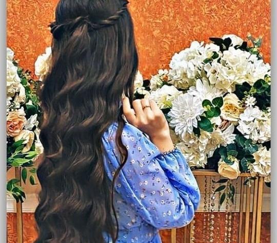 عکس دختر با تاپ شلوارک فیک
