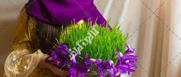عکس دختر با سبزه عید