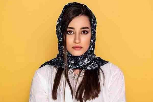 عکس بازیگر نقش گلتن