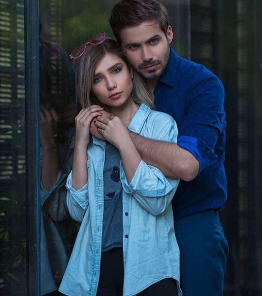 ژست عکس دونفره ویسگون