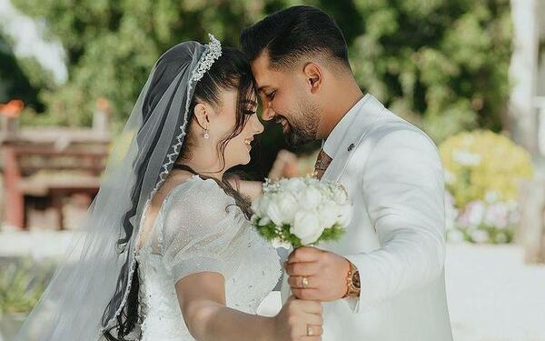 ژست عکس دونفره ویسگون