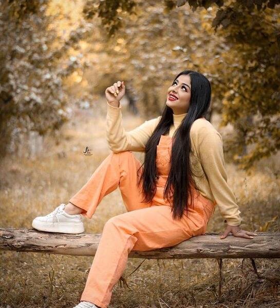 ژست عکس دونفره ویسگون