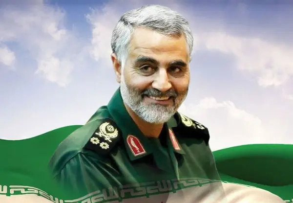 عکس حاج قاسم هنگام رای دادن