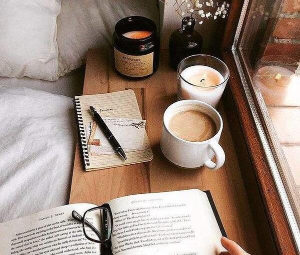 عکس عینک و کتاب