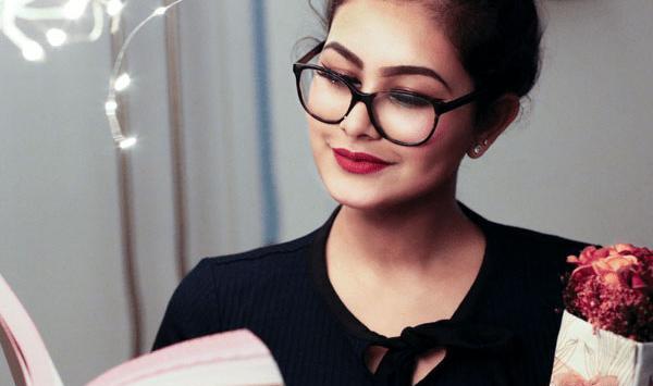 عکس عینک و کتاب