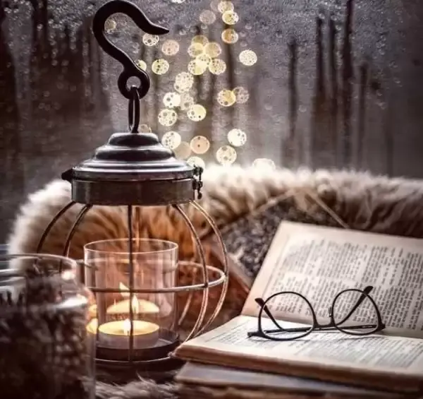 عکس عینک و کتاب