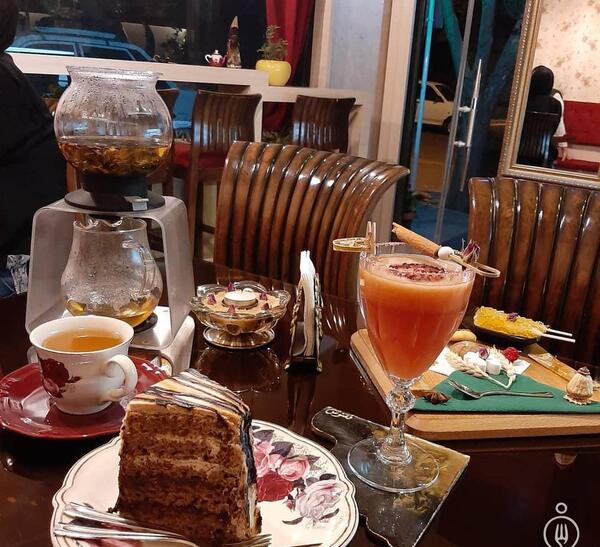 عکس کیک و چایی