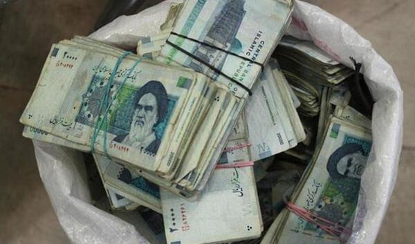 عکس پول ایران زیاد